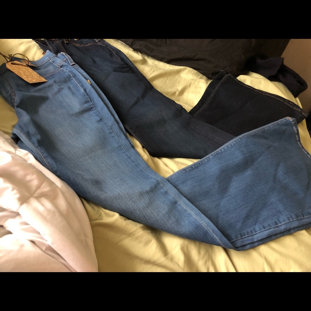 High Waist Bell Bottom Jeans Size 11